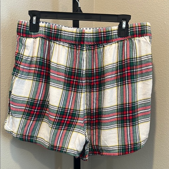 Aerie High Waist plaid flannel lounge Shorts - Picture 2 of 3